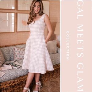 NWT Gal Meets Glam Evangeline Dress Size 2